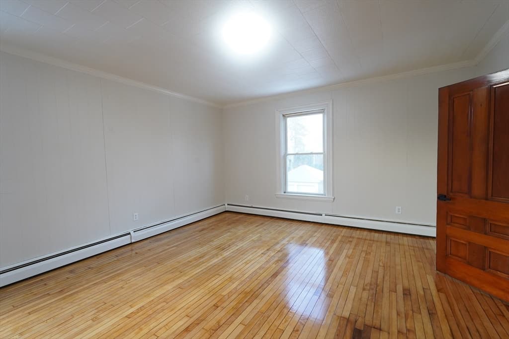 75 Chatham St, Worcester MA 01609 photo 6