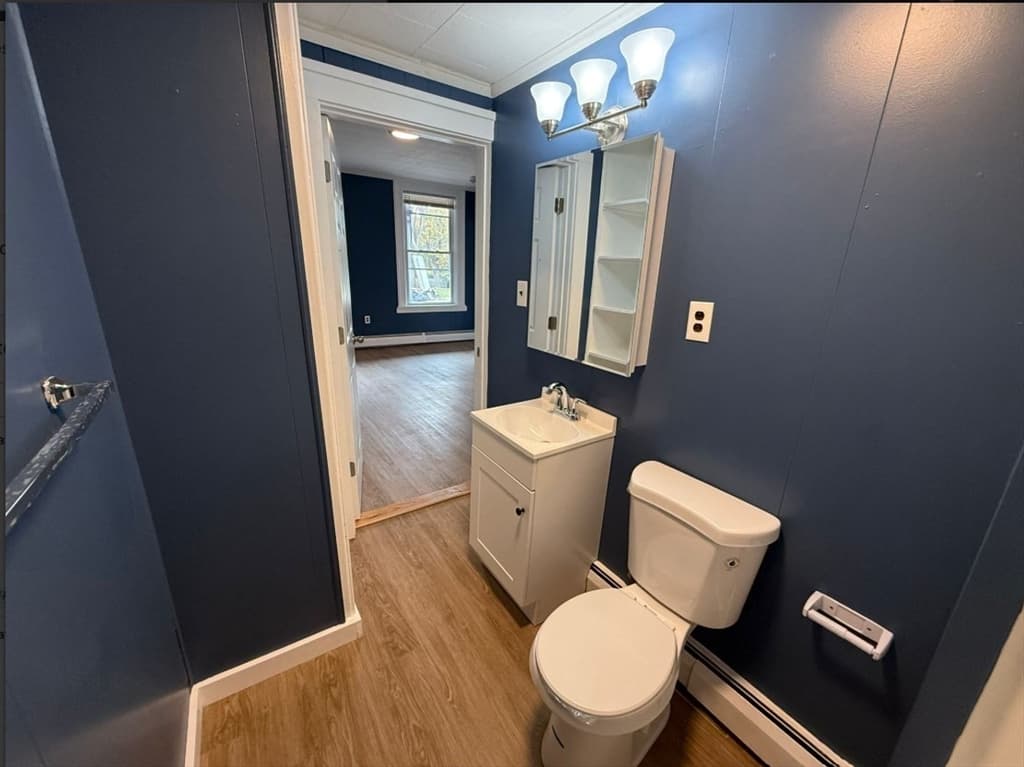 75 Chatham St, Worcester MA 01609 photo 7