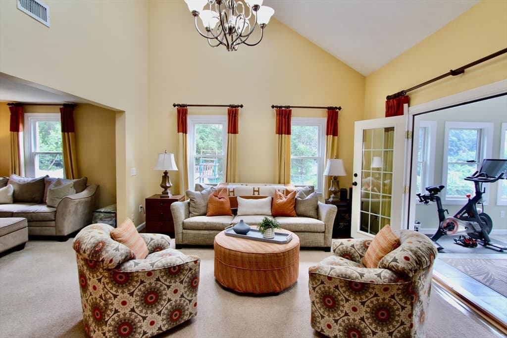 10 Stoneybrook Drive, Bridgewater MA 02324 photo 9