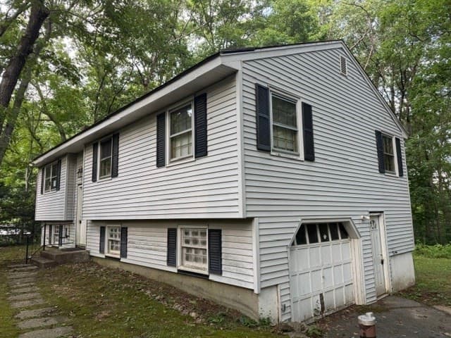 71 Shepard Rd, Sturbridge MA 01566