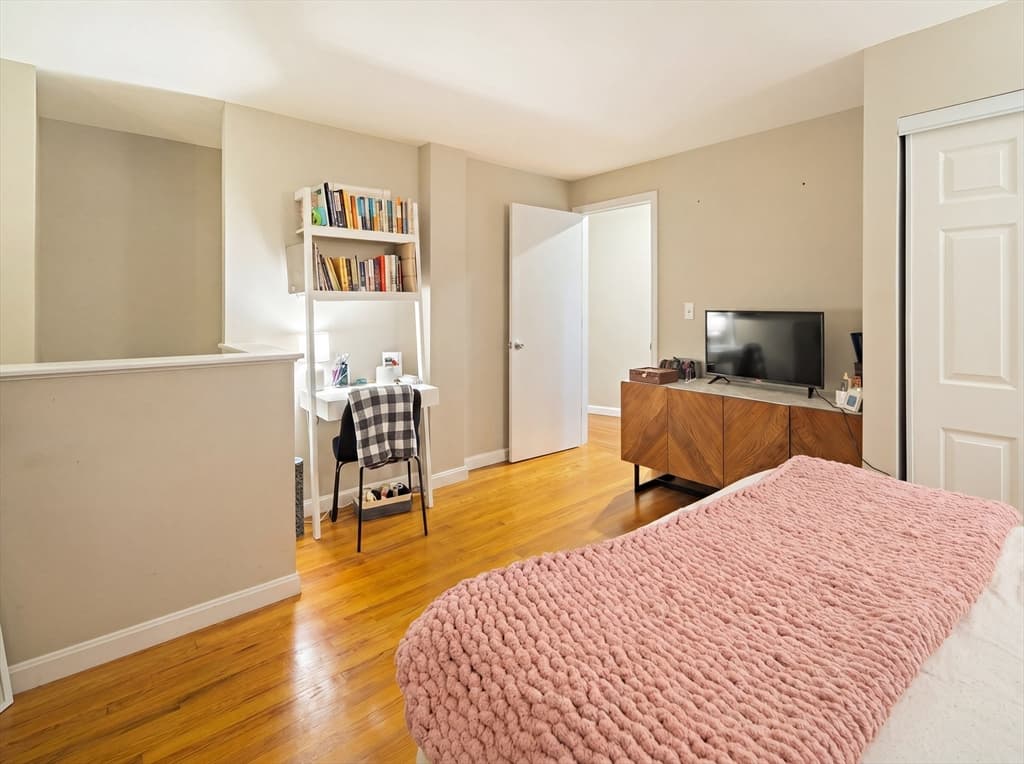 356-358 Main St # 12, Boston MA 02129 photo 12