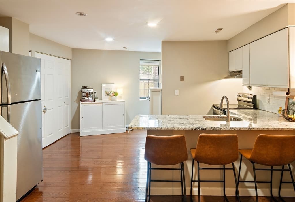 356-358 Main St # 12, Boston MA 02129 photo 3