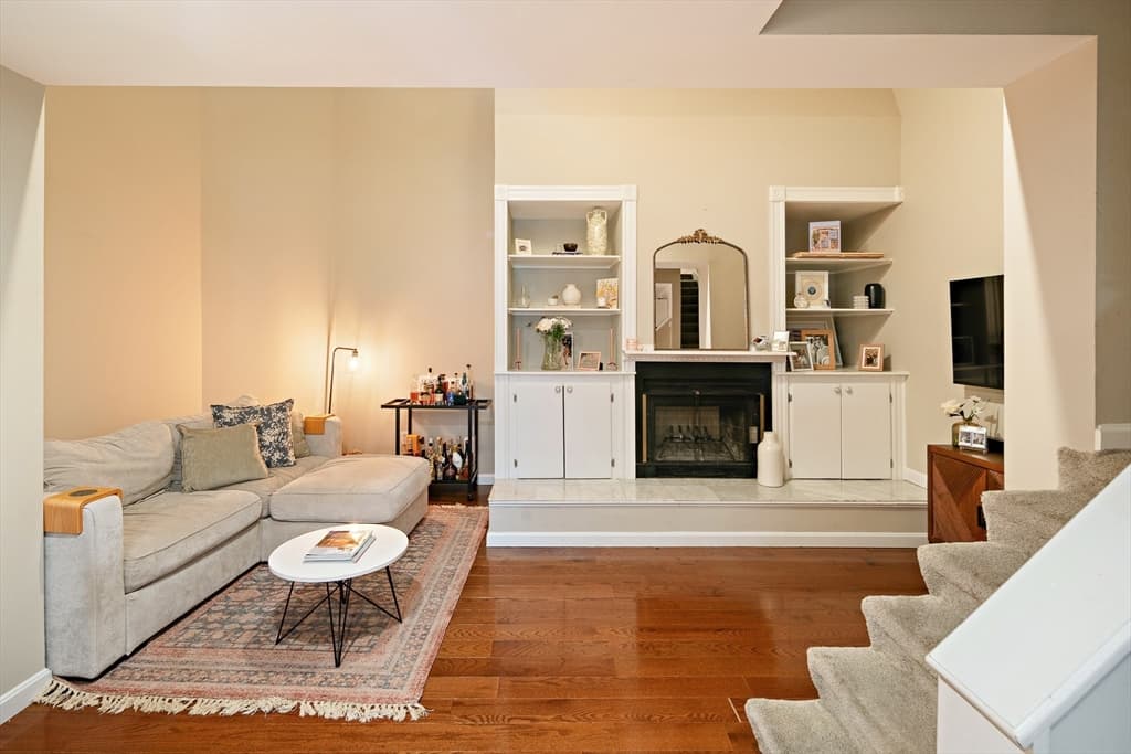 356-358 Main St # 12, Boston MA 02129 photo 5