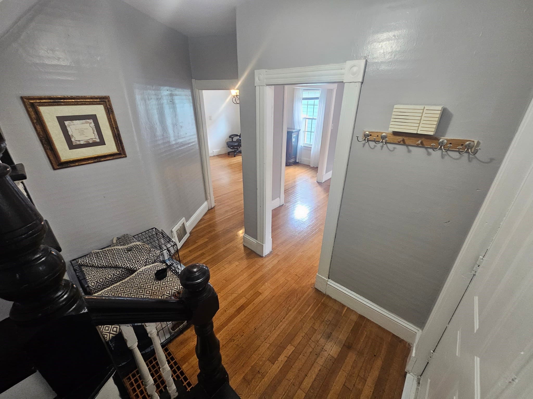 Single Family Residence at 35 Farmland Rd, Lowell MA 01850, photo 6 of 36