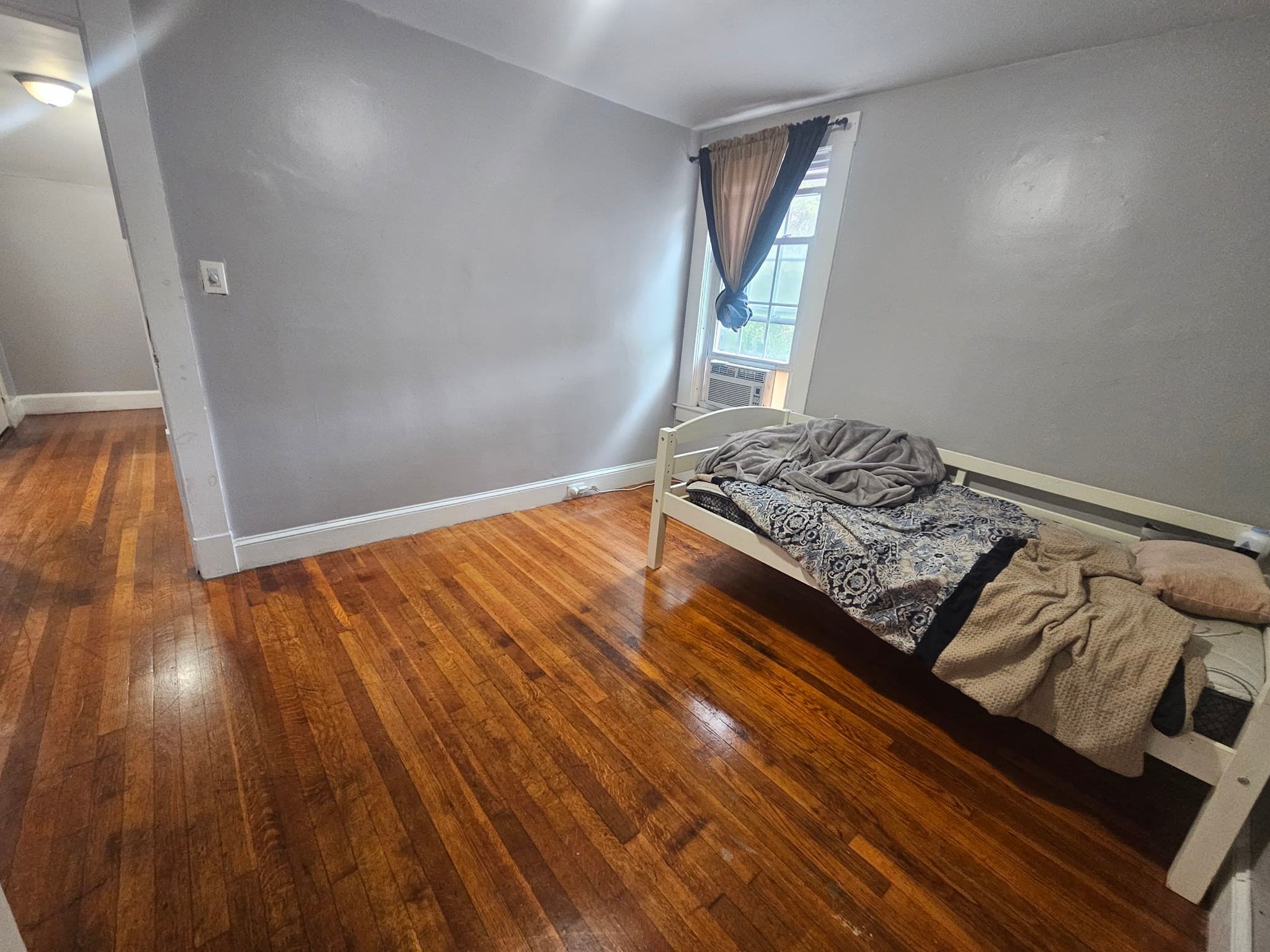 Single Family Residence at 35 Farmland Rd, Lowell MA 01850, photo 24 of 36