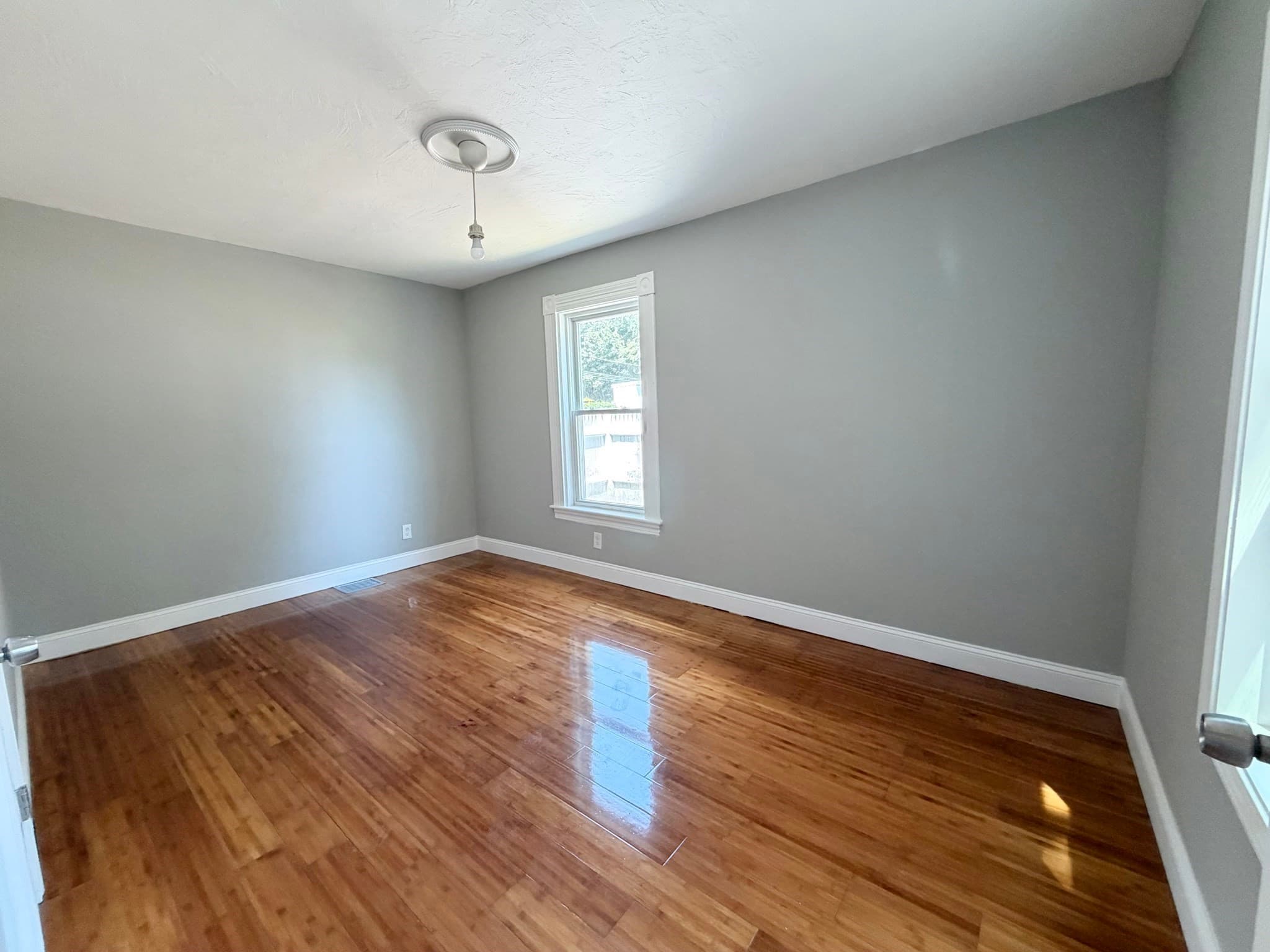 Single Family Residence at 109 Culley St, Fitchburg MA 01420, Fitchburg, photo 23 of 36