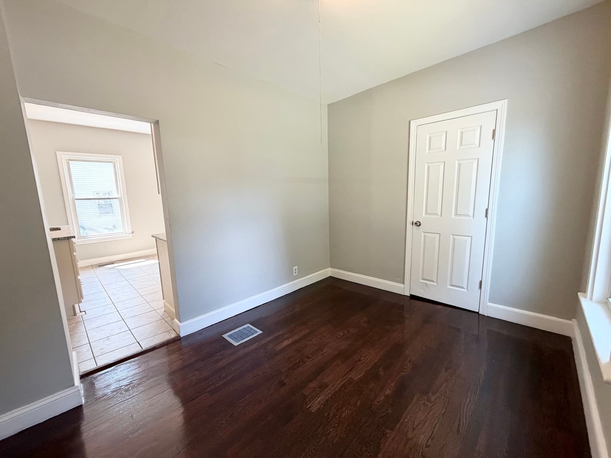 Single Family Residence at 109 Culley St, Fitchburg MA 01420, Fitchburg, photo 18 of 36