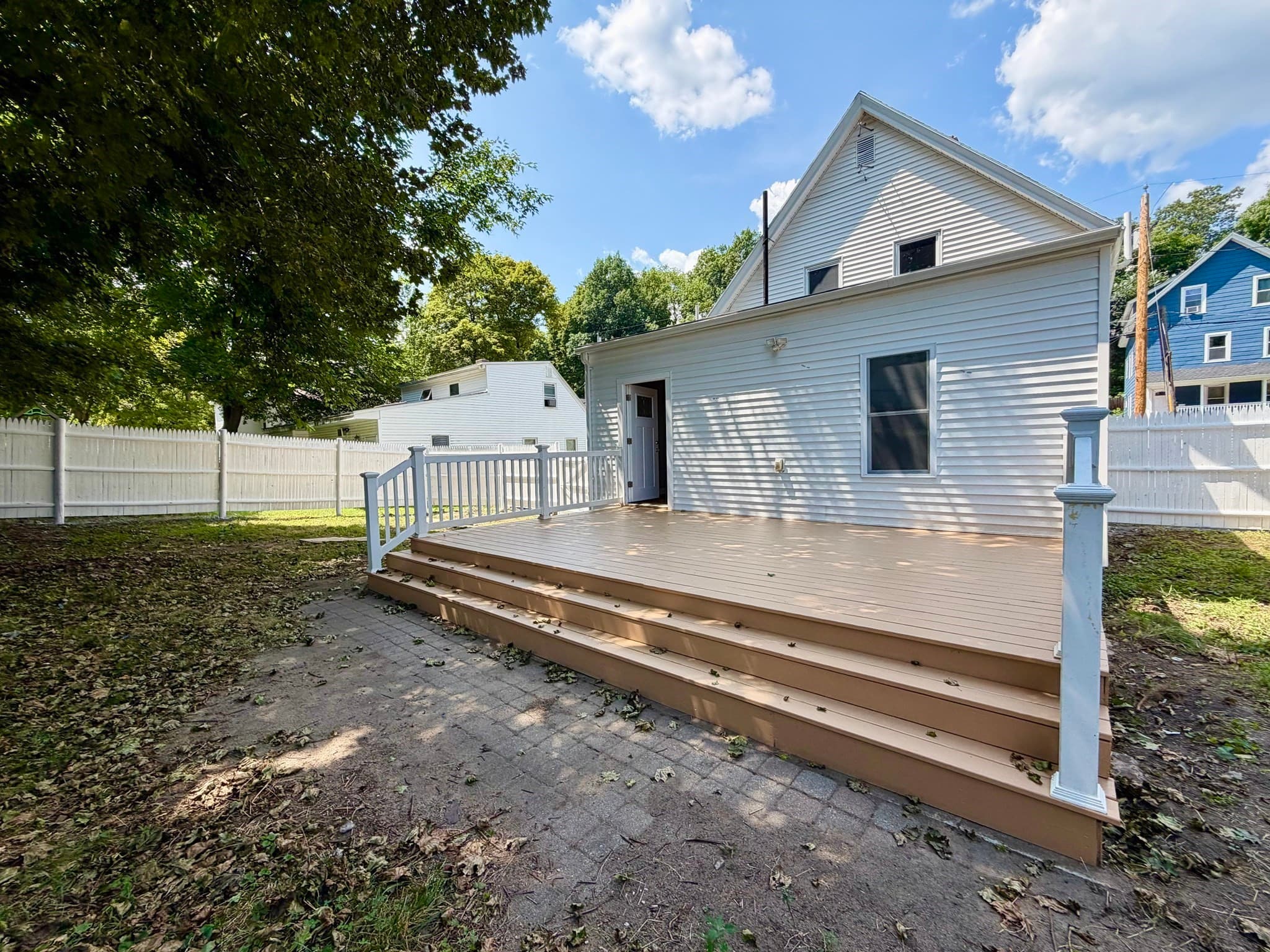 Single Family Residence at 109 Culley St, Fitchburg MA 01420, Fitchburg, photo 35 of 36