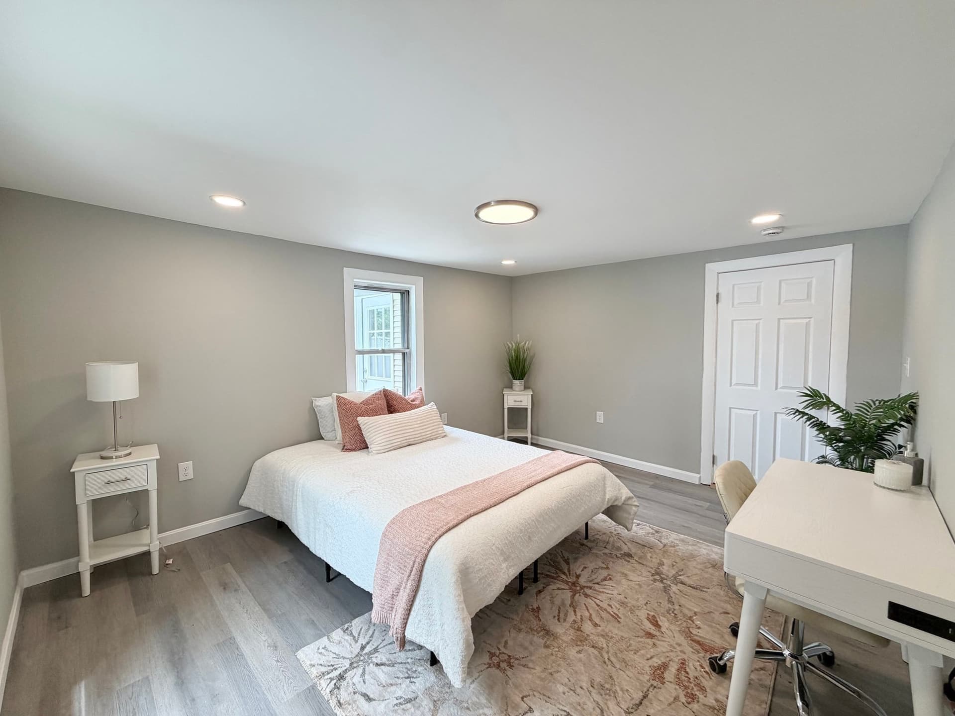 Single Family Residence at 87 Vezina Ave, Leominster MA 01453, photo 18 of 38