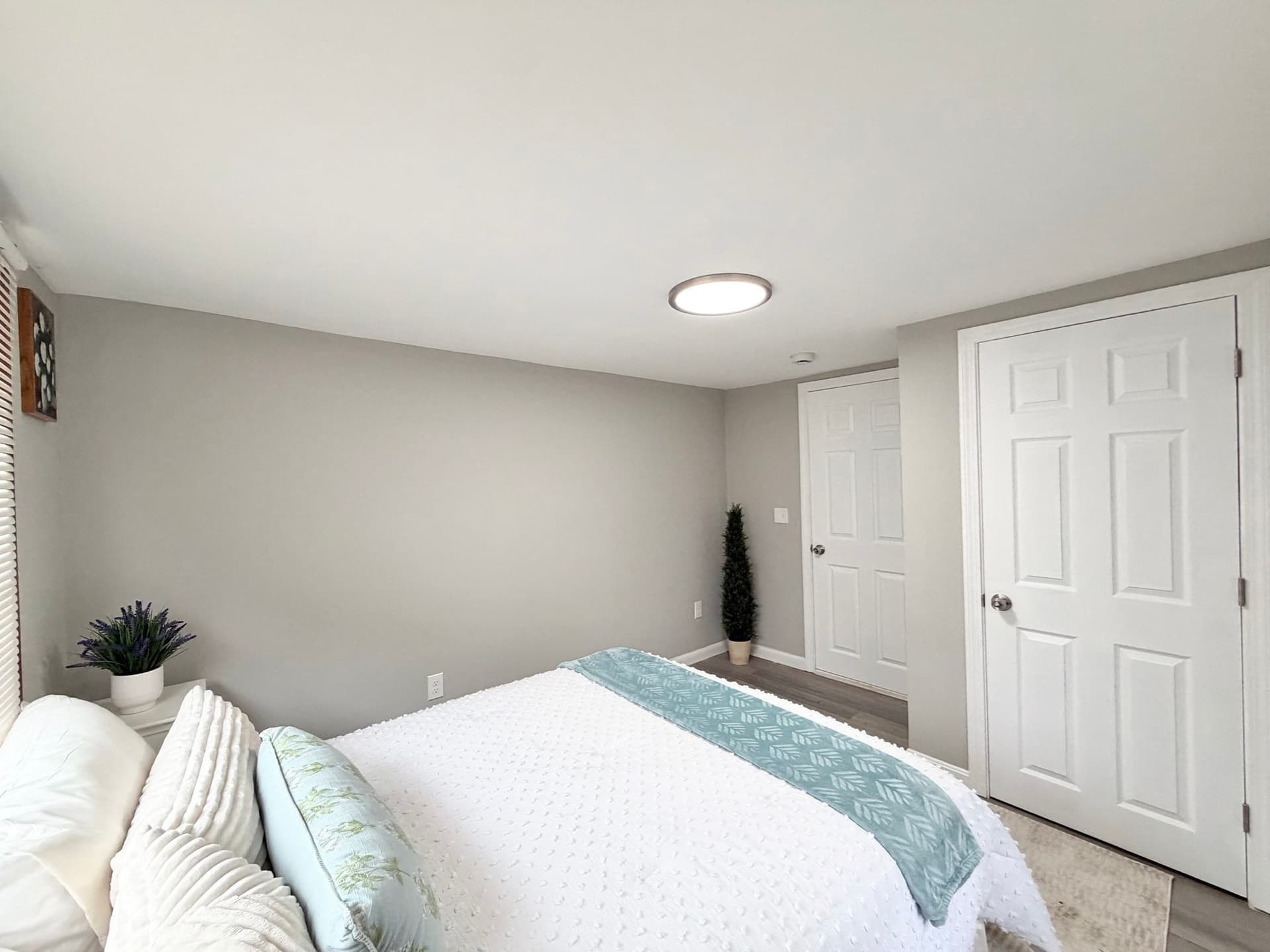 Single Family Residence at 87 Vezina Ave, Leominster MA 01453, photo 21 of 38