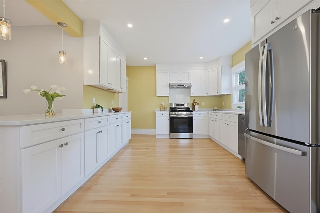 163 Prospect St # 163, Wakefield MA 01880 photo 13