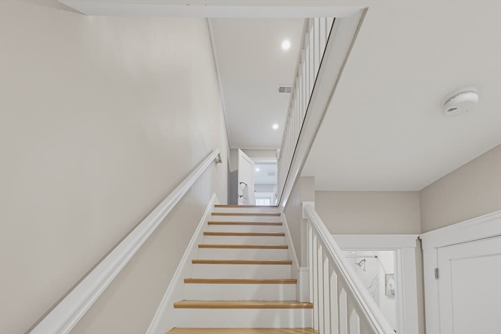 163 Prospect St # 163, Wakefield MA 01880 photo 24