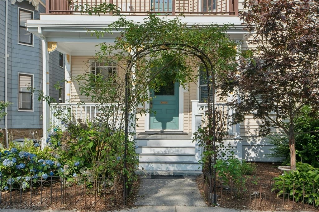 42 Wyman St # 3, Boston MA 02130