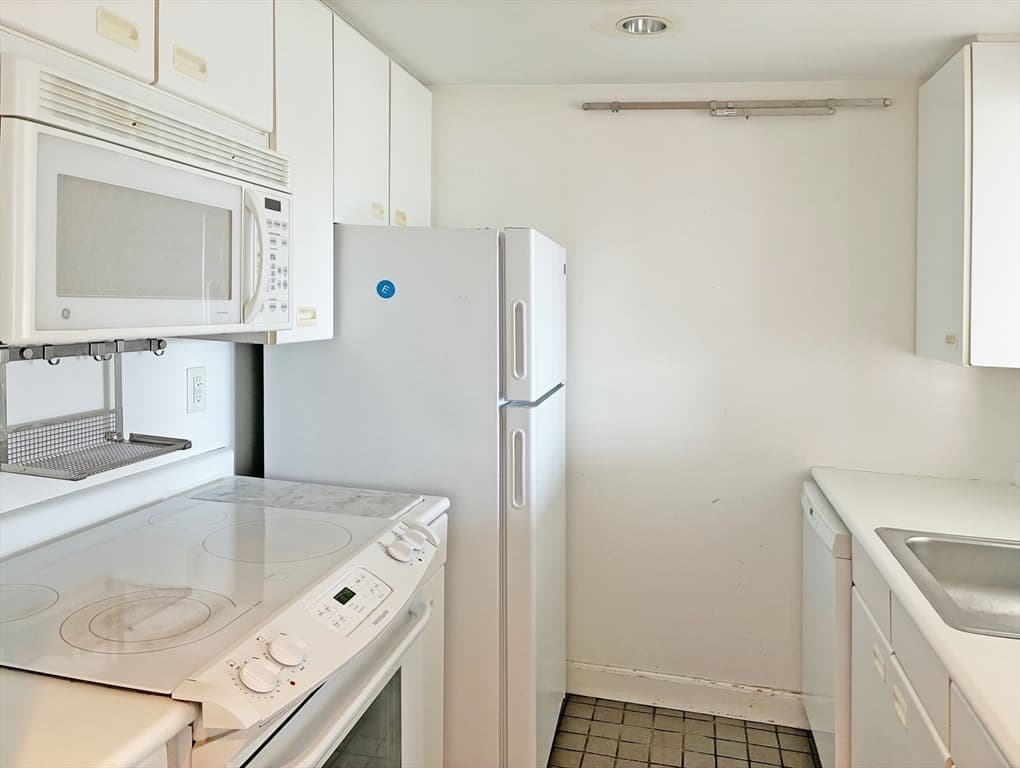 931 Massachusetts Ave. # 801, Cambridge MA 02139 photo 3