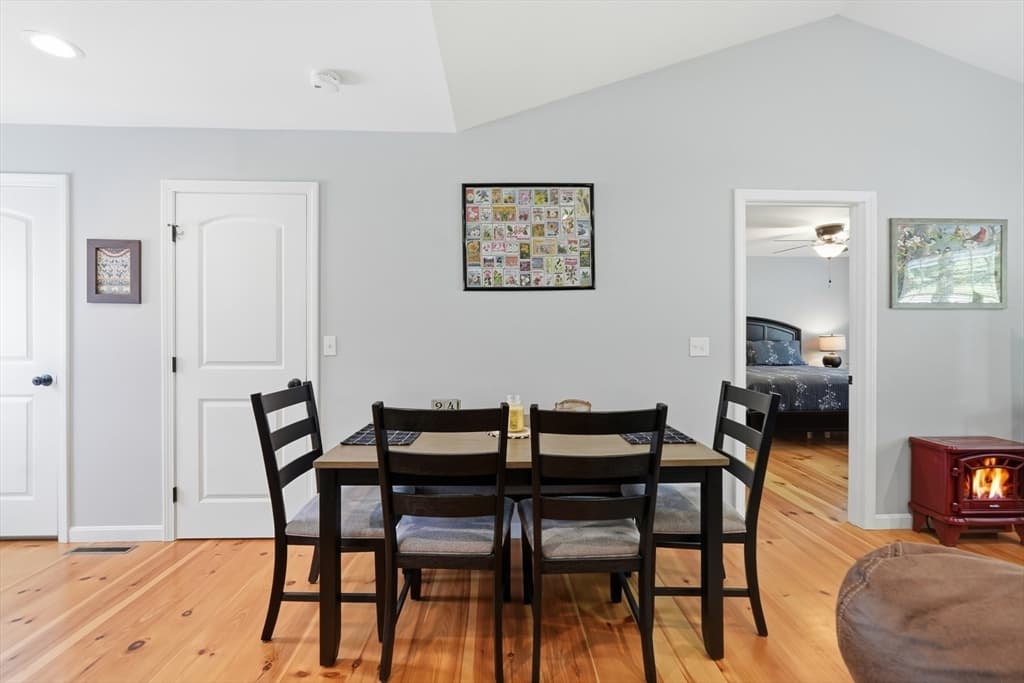 32 Nelson St, Warren MA 01083 photo 12