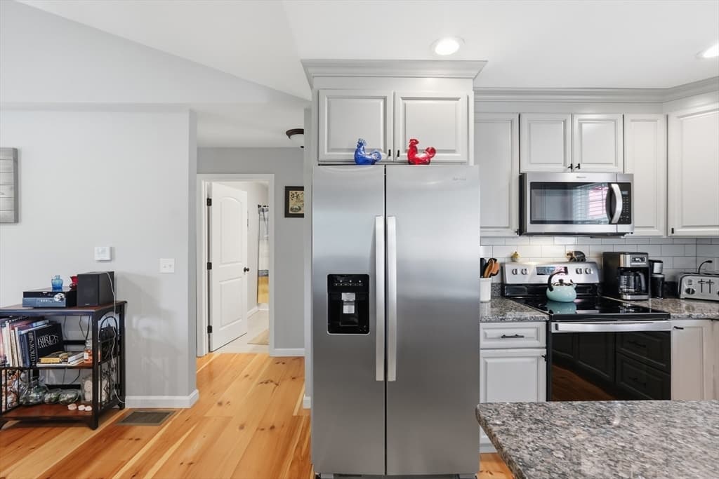 32 Nelson St, Warren MA 01083 photo 7