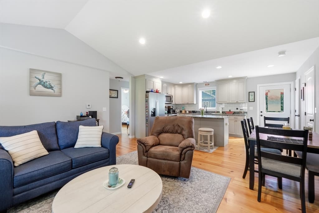 32 Nelson St, Warren MA 01083 photo 14
