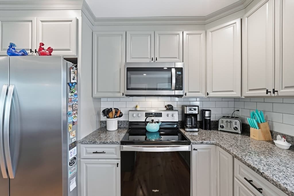 32 Nelson St, Warren MA 01083 photo 8