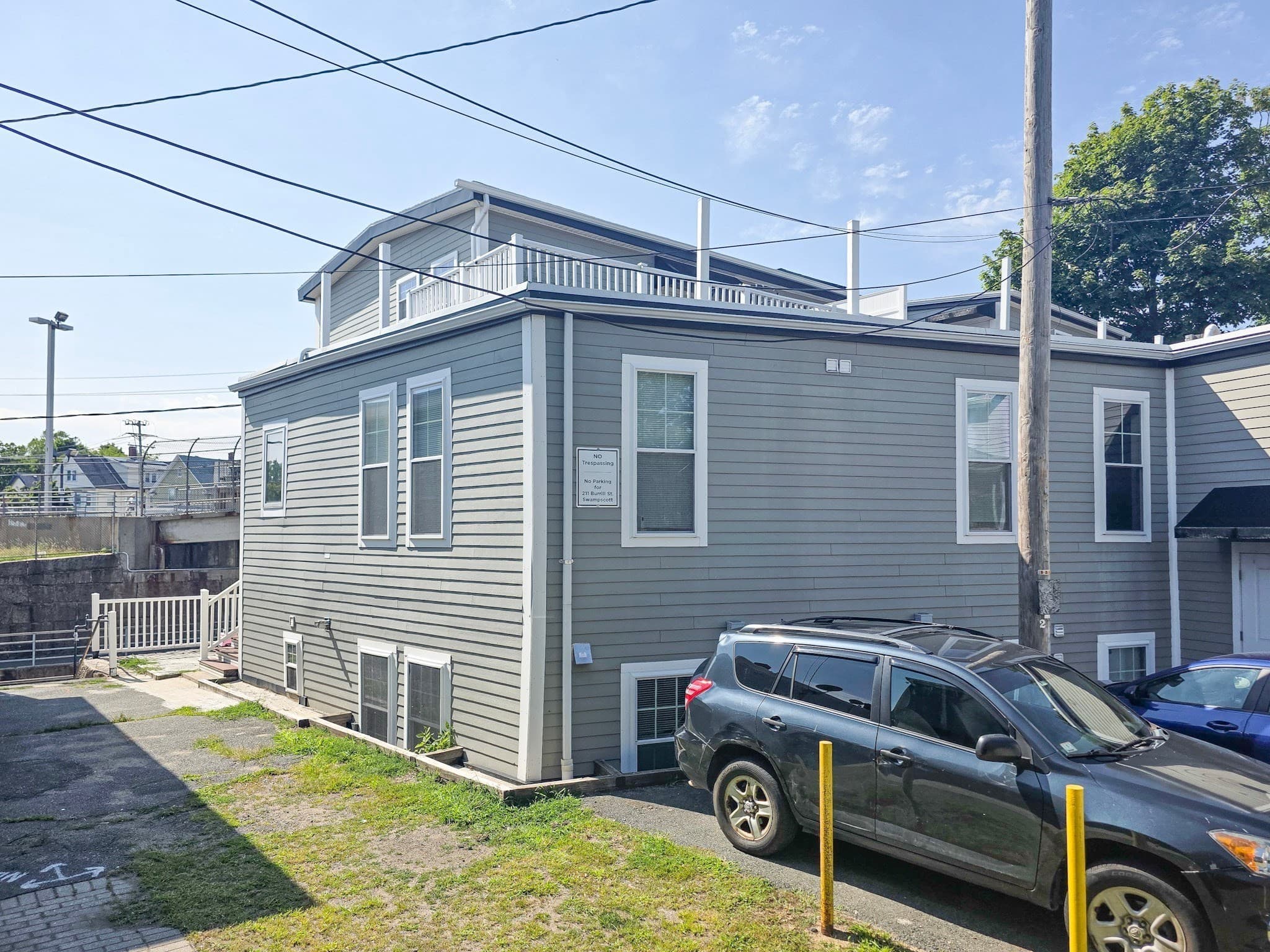 5-9 Family at 213-215 Burrill St, Swampscott MA 01907, photo 4 of 13