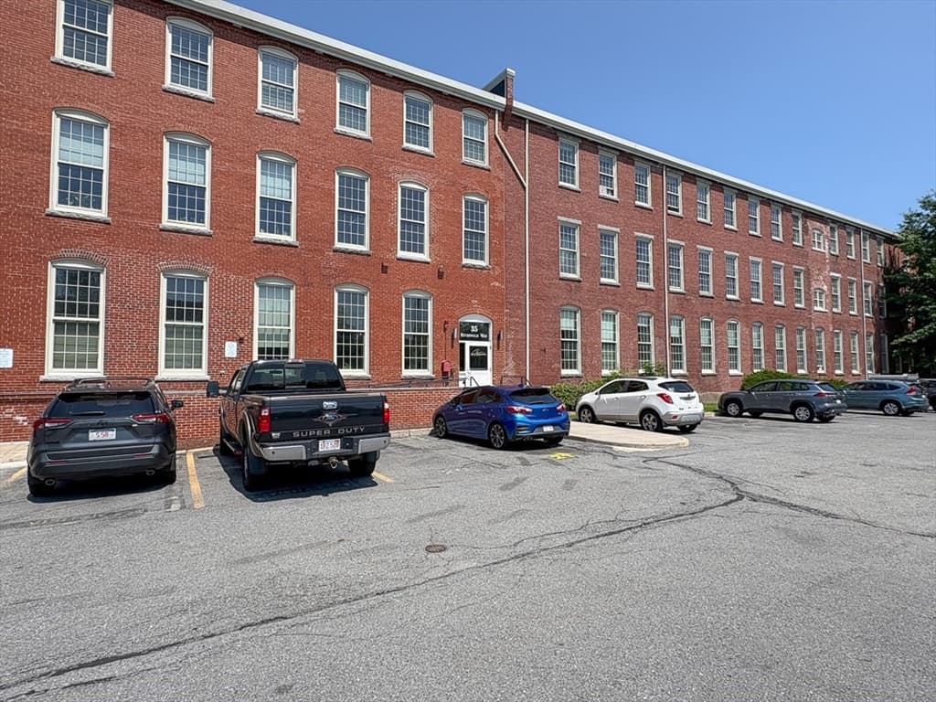 35 Riverwalk Way # R222, Lowell MA 01854 photo 15