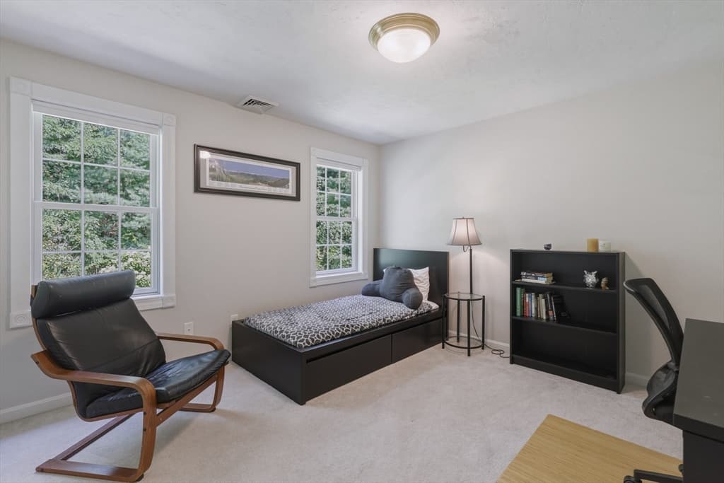 160 E Leverett Rd, Amherst MA 01002 photo 33