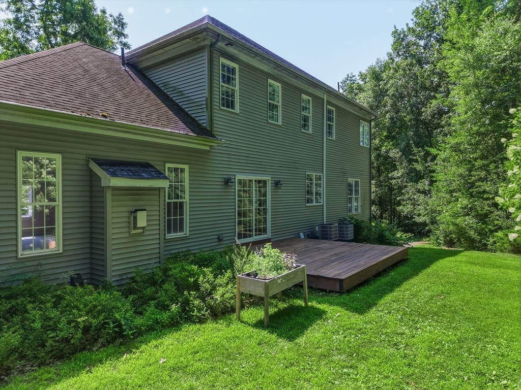160 E Leverett Rd, Amherst MA 01002 photo 39