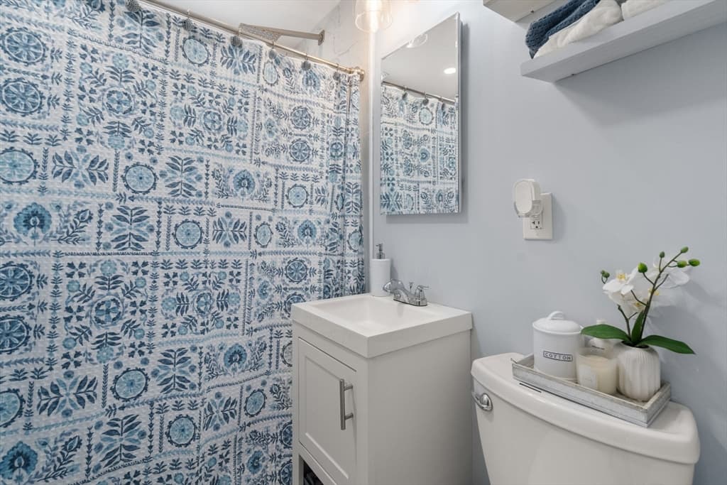 9 Aldwin Rd # 1, Boston MA 02131 photo 12