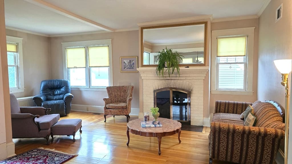 21 Arbutus Road, Worcester MA 01606 photo 8