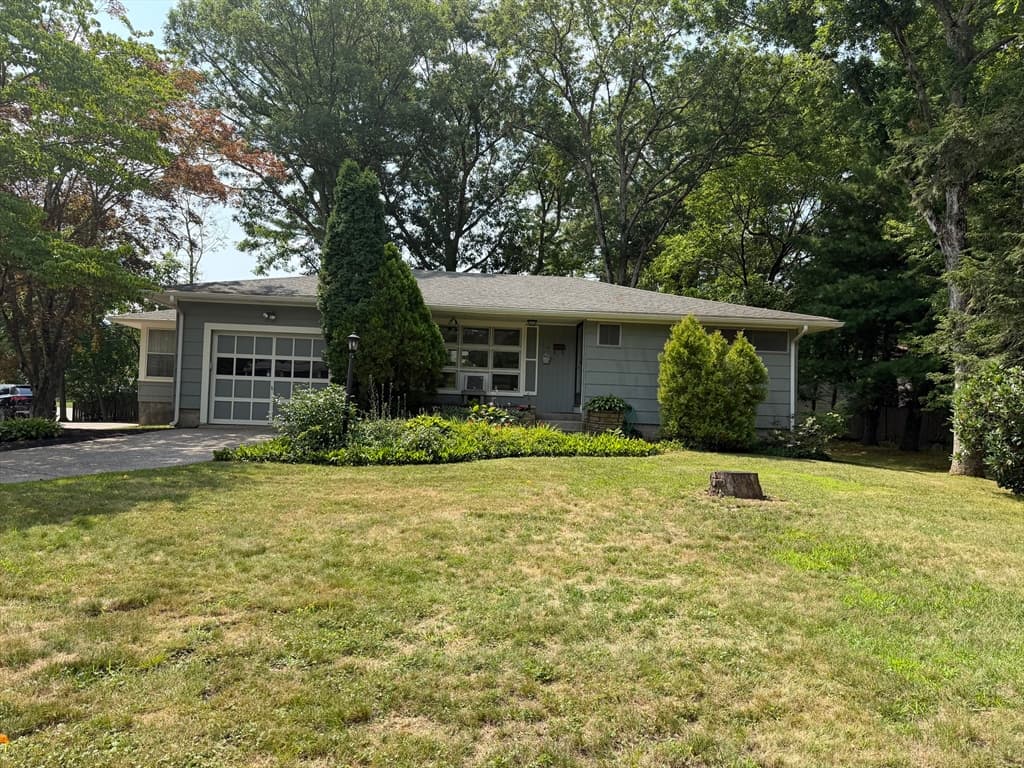 510 Thacher St, Attleboro MA 02703 photo 3