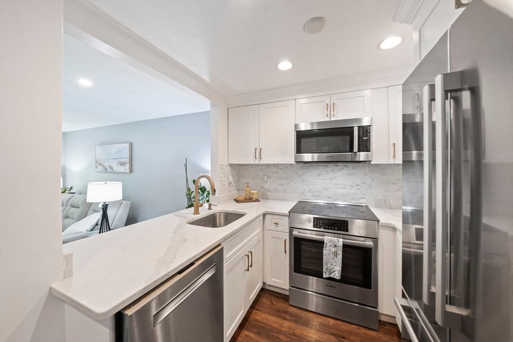 84 Westcliff # 84, Plymouth MA 02360 photo 2