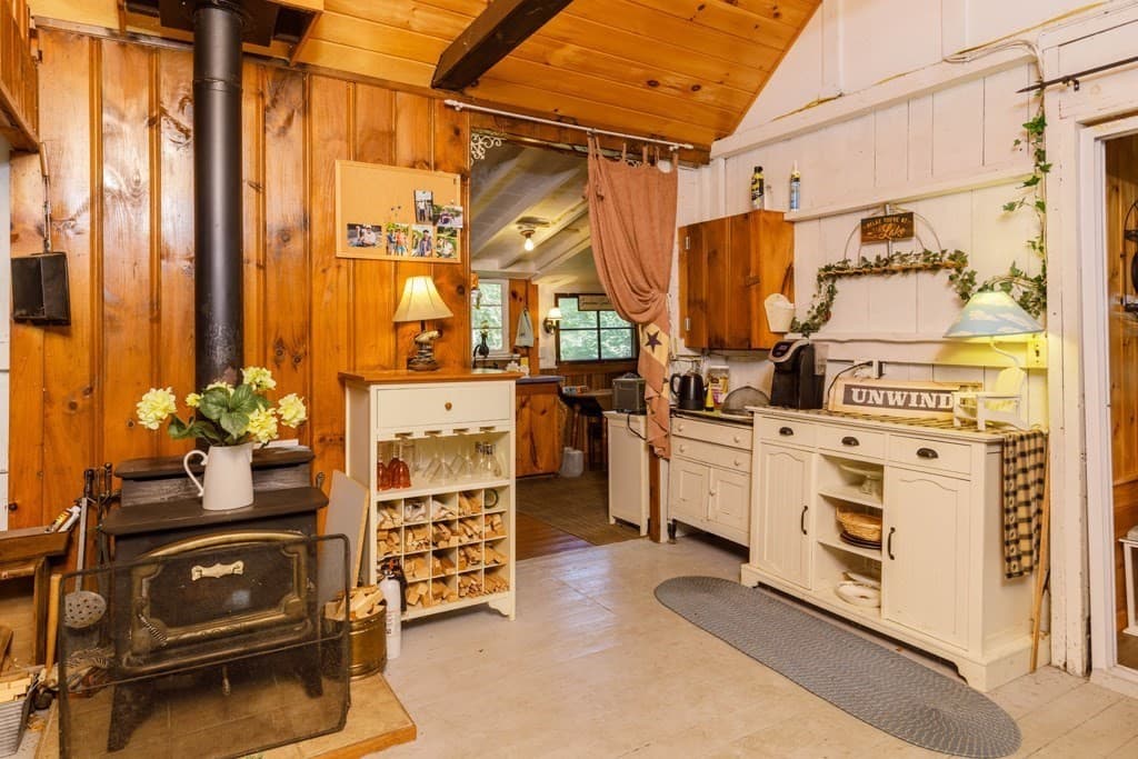 Single Family Residence at 12 King Road, Phillipston MA 01331, photo 6 of 22