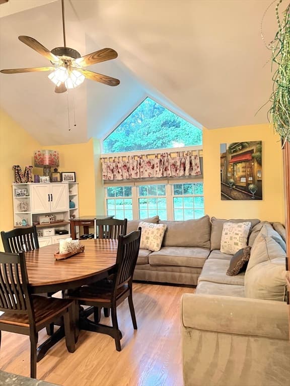 401 Ridgefield Cir # 401D, Clinton MA 01510 photo 13