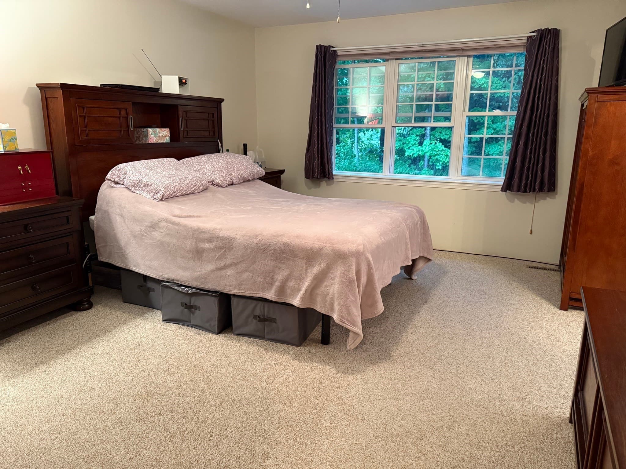 Condominium at 401 Ridgefield Cir # 401D, Clinton MA 01510, photo 26 of 36
