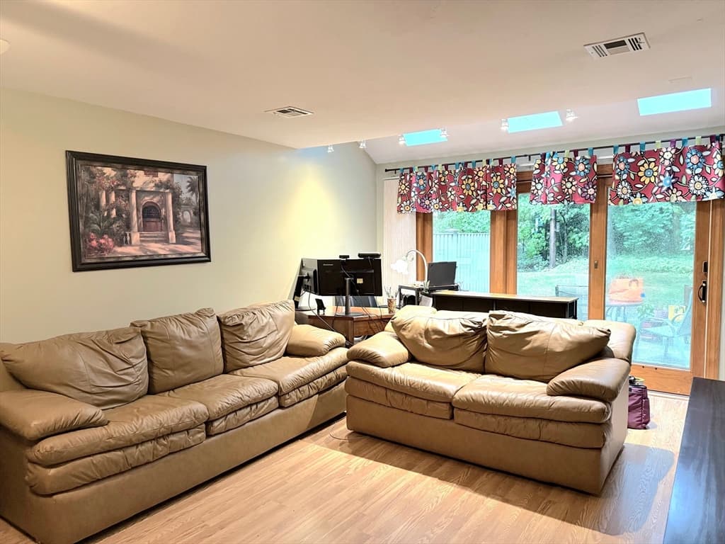 401 Ridgefield Cir # 401D, Clinton MA 01510 photo 9