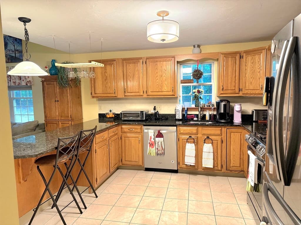 401 Ridgefield Cir # 401D, Clinton MA 01510 photo 11