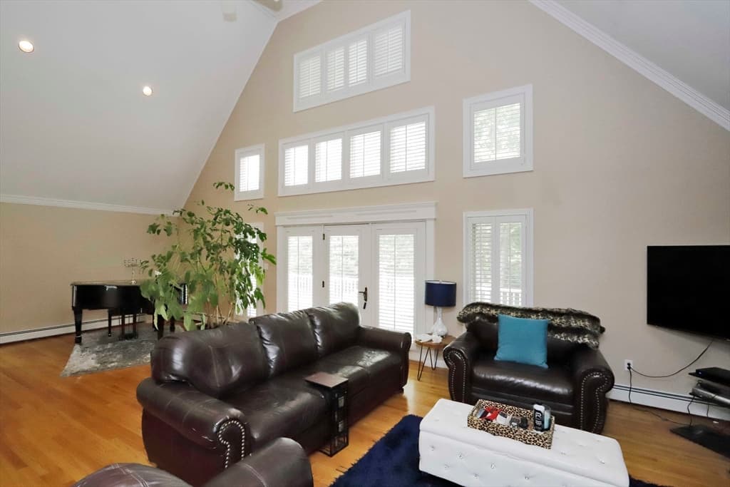 12 Amanda Rd, Freetown MA 02702 photo 4