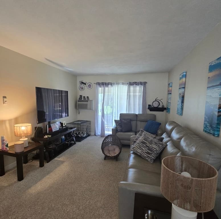40 Saint Kolbe Dr # C, Holyoke MA 01040 photo 8