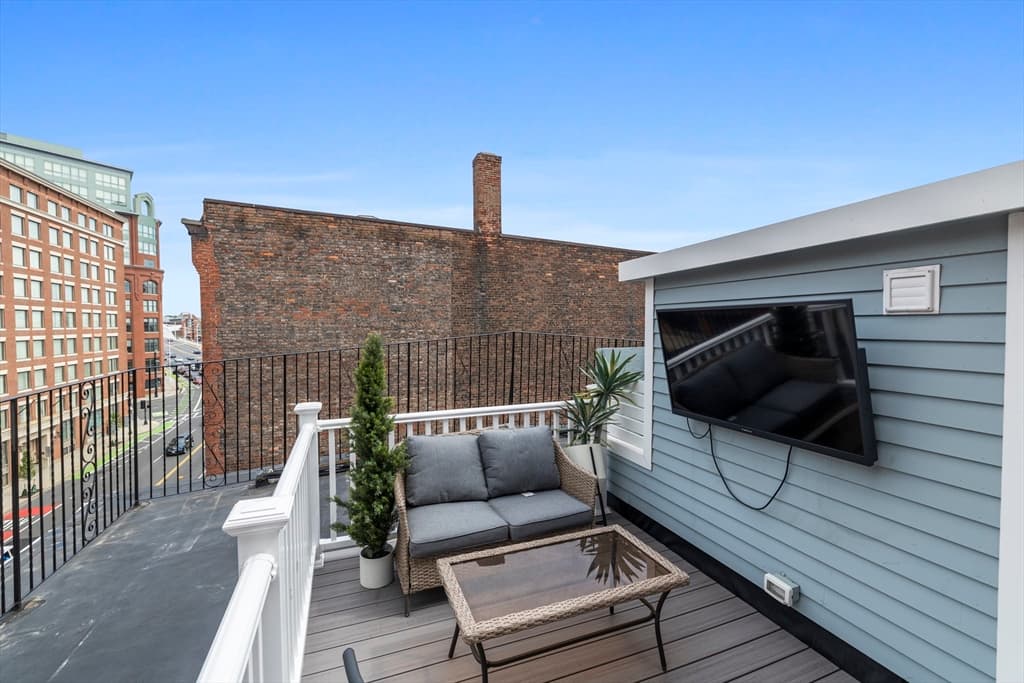 129 North Washington St # 3, Boston MA 02113 photo 23