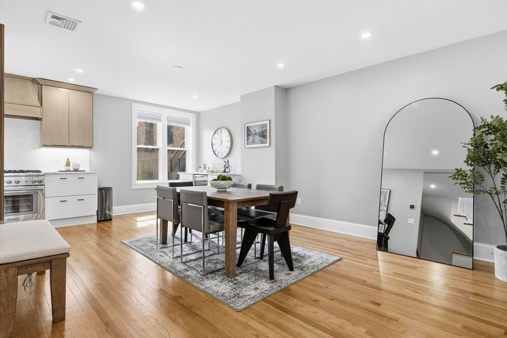 129 North Washington St # 3, Boston MA 02113 photo 4