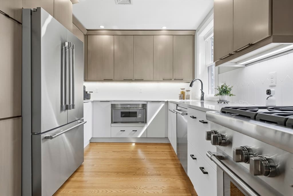 129 North Washington St # 3, Boston MA 02113 photo 8