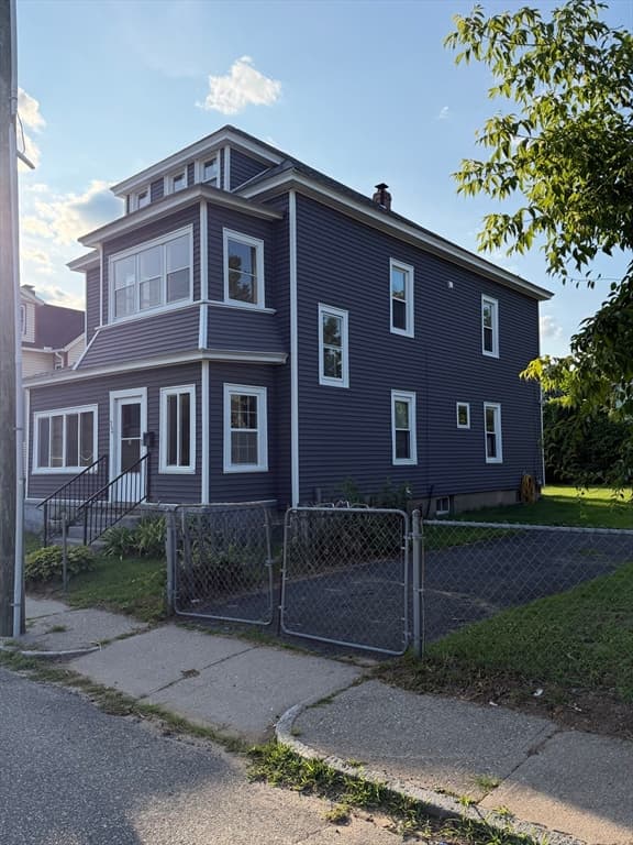 72 Melrose, Springfield MA 01109 photo 2