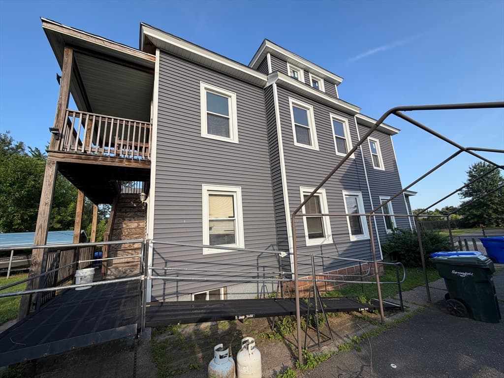 72 Melrose, Springfield MA 01109 photo 7