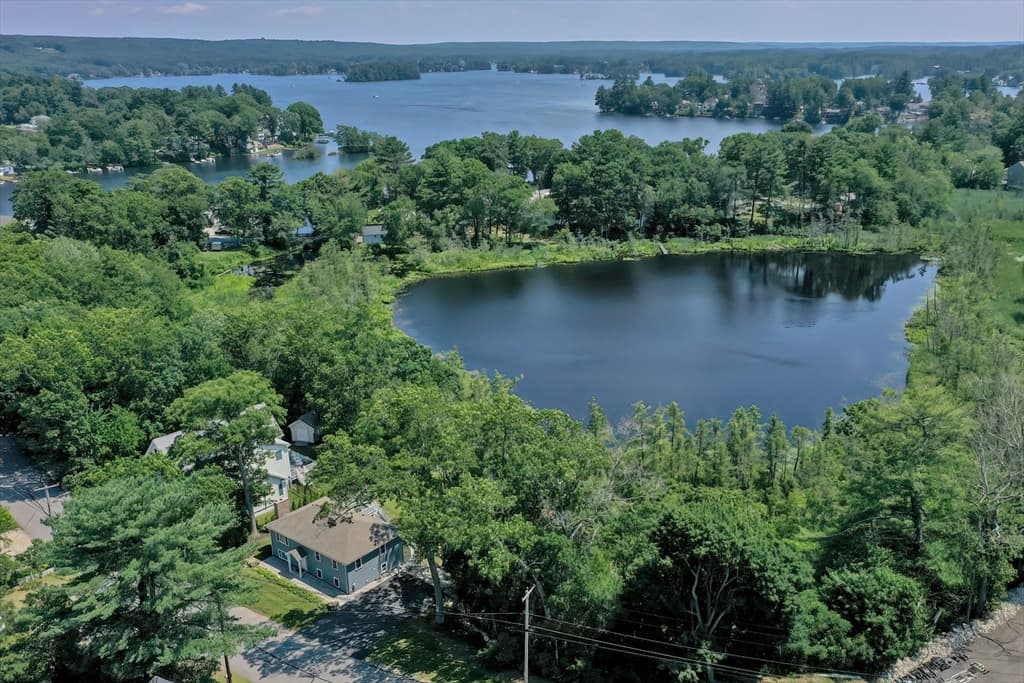 36 Birch Island Road, Webster MA 01570