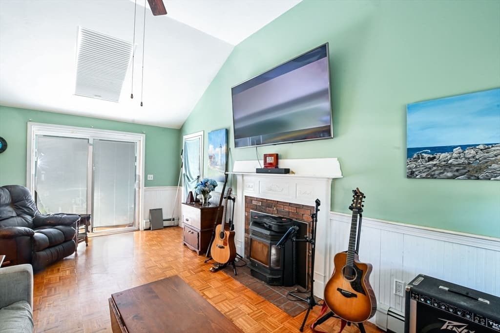 70 Welton Dr, Plymouth MA 02360 photo 13