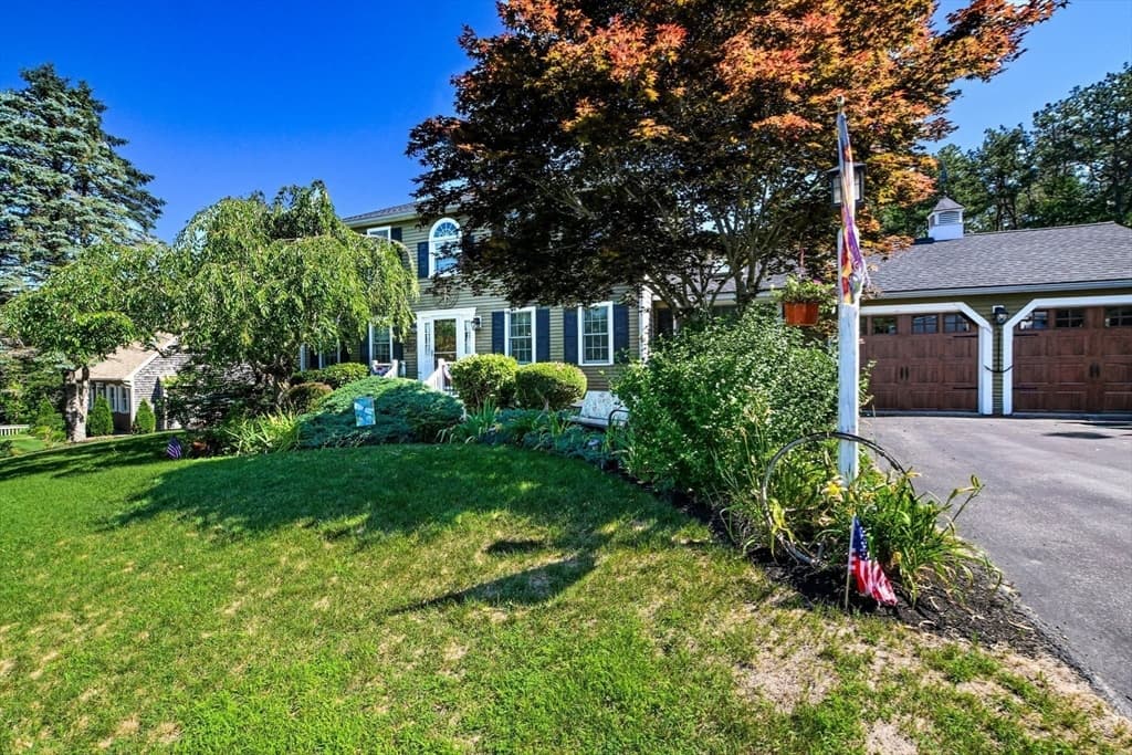 70 Welton Dr, Plymouth MA 02360 photo 4