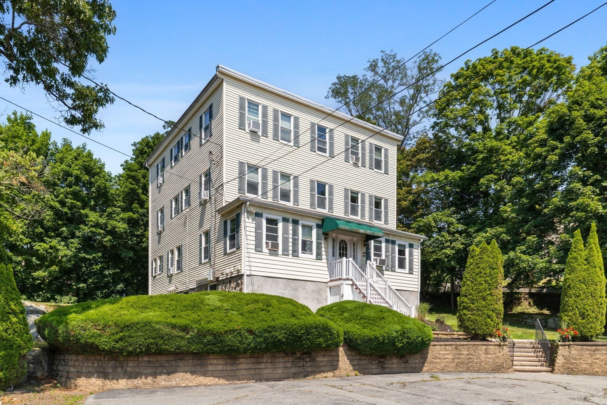 Condominium at 314 Water St # 6, Wakefield MA 01880, Wakefield, photo 16 of 18