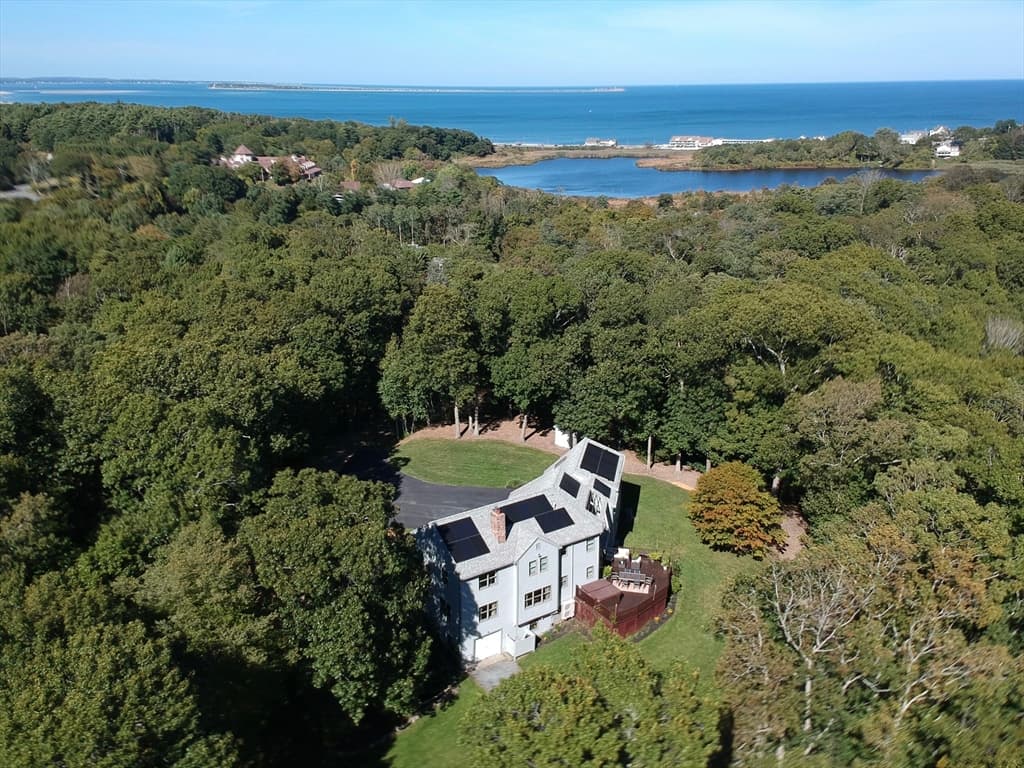 60R Sandwich Rd, Plymouth MA 02360
