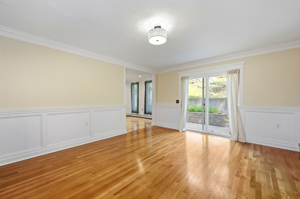 12 Parkway Dr, Saugus MA 01906 photo 23