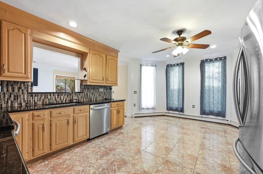 12 Parkway Dr, Saugus MA 01906 photo 26