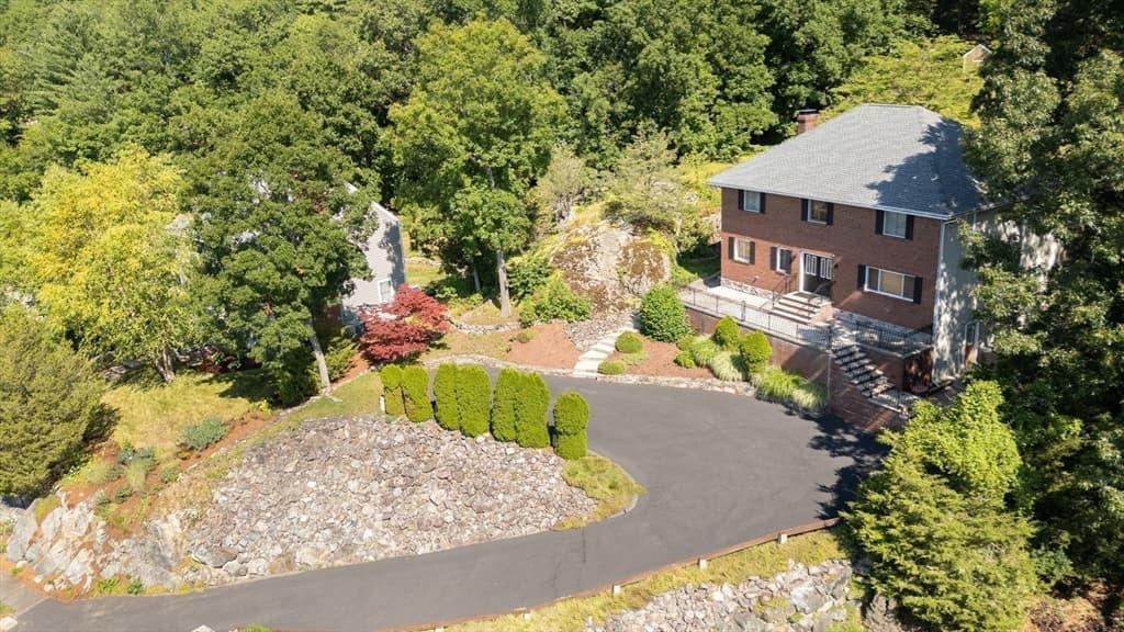12 Parkway Dr, Saugus MA 01906 photo 15